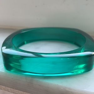 Green Lucite Bangle Bracelet